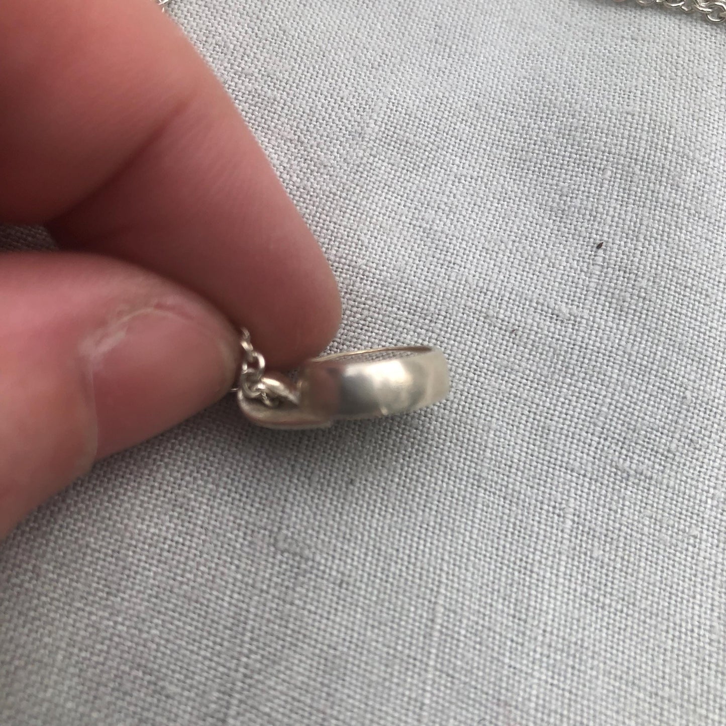 Dendritic agate pendant in argentium sterling silver // Tiny dendritic agate pendant no. 1