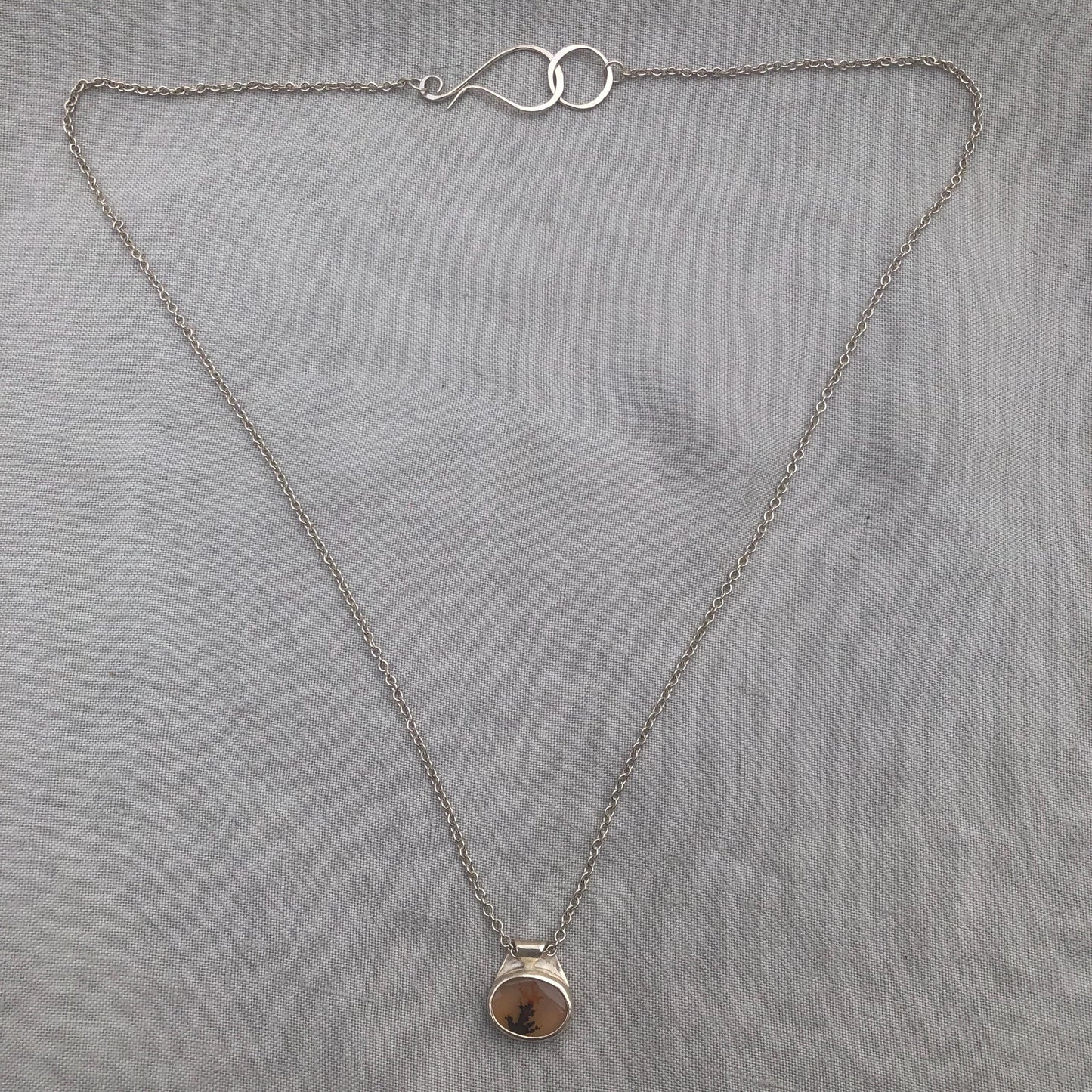 Dendritic agate pendant in argentium sterling silver // Tiny dendritic agate pendant no. 1