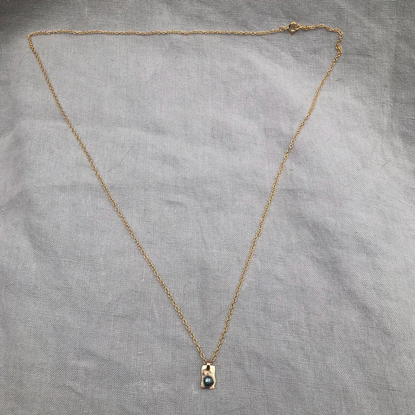Solid gold blue sapphire pendant // Natural earth-mined sapphire pendant