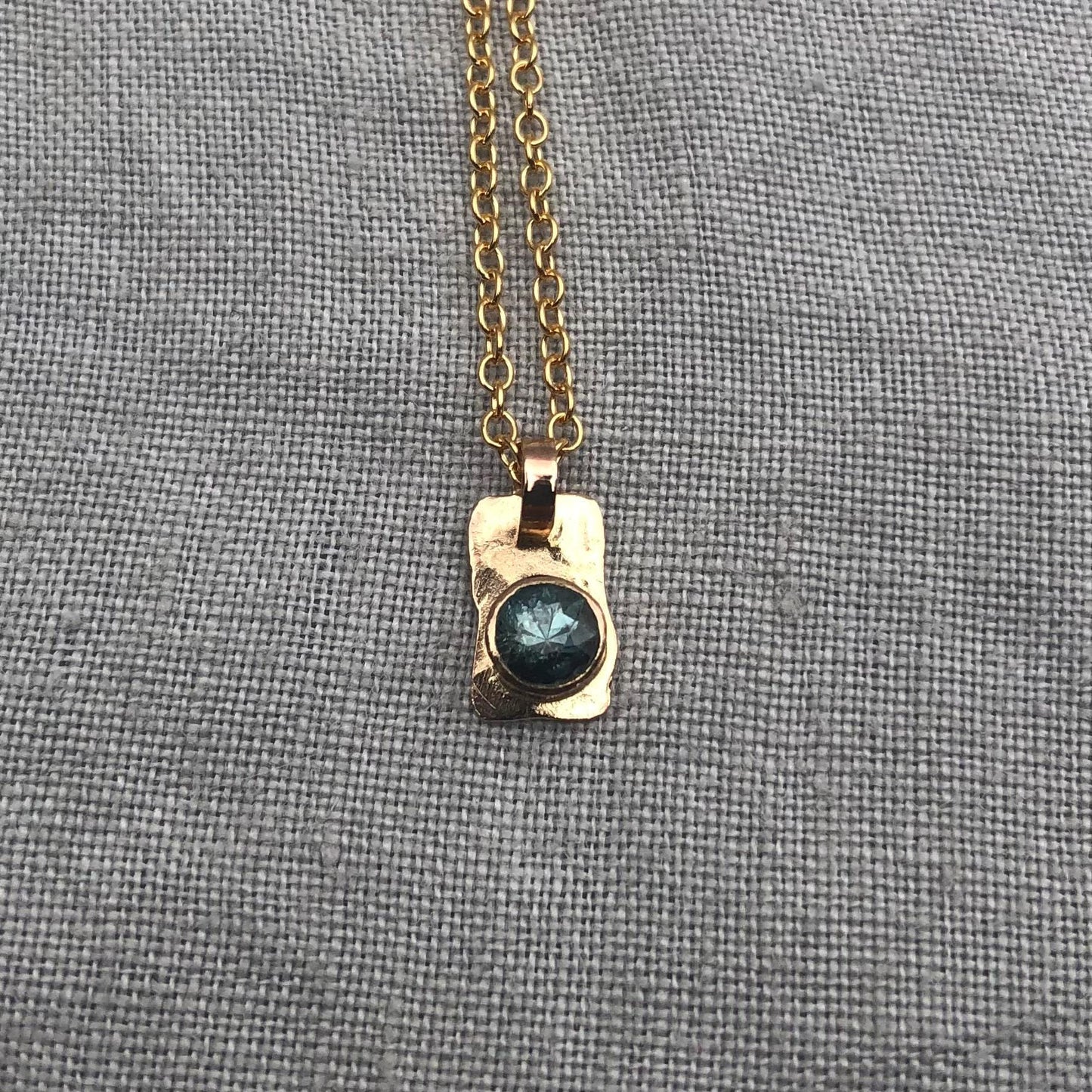 Solid gold blue sapphire pendant // Natural earth-mined sapphire pendant