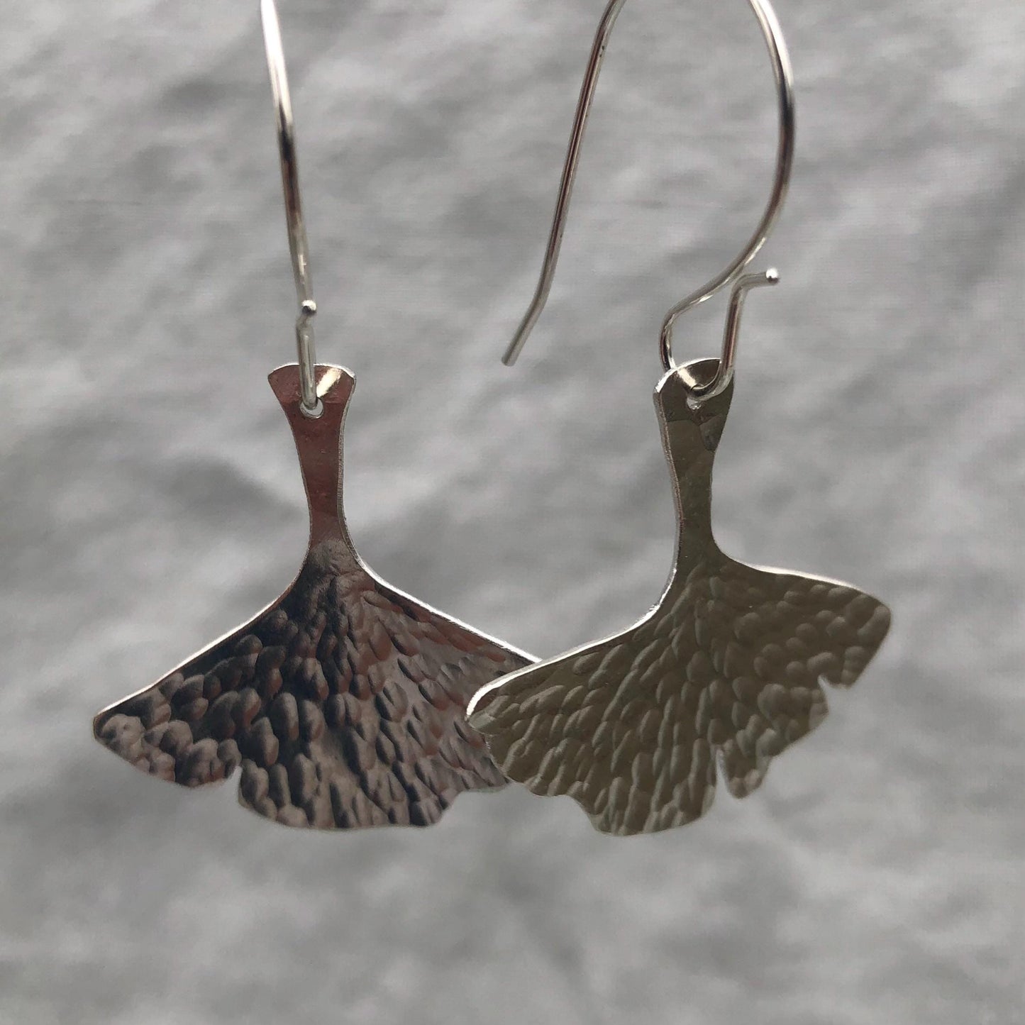 Ginkgo leaf earrings in hammered argentium sterling silver // Botanical earrings