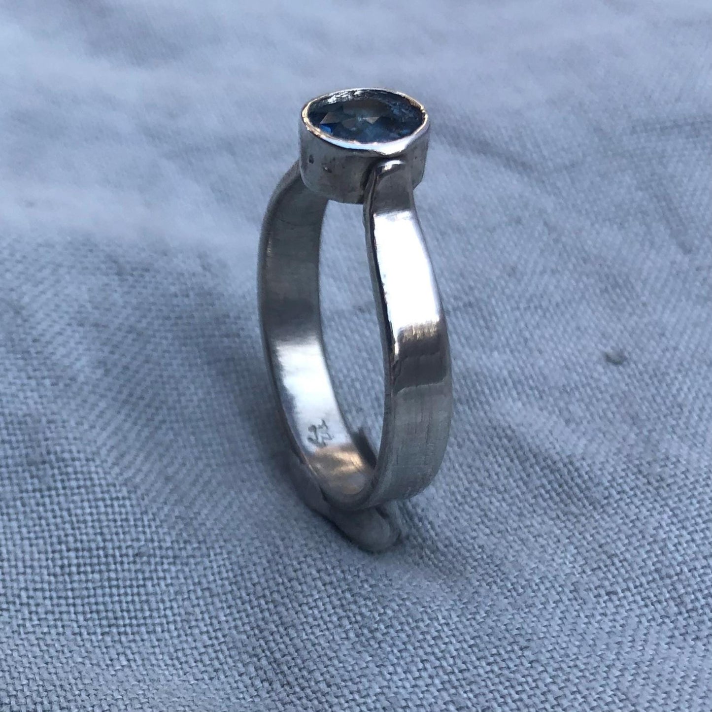 Natural earth-mined sapphire ring in argentium sterling silver // U.S. size 7 3/4 // Alternative engagement // September birthstone ring