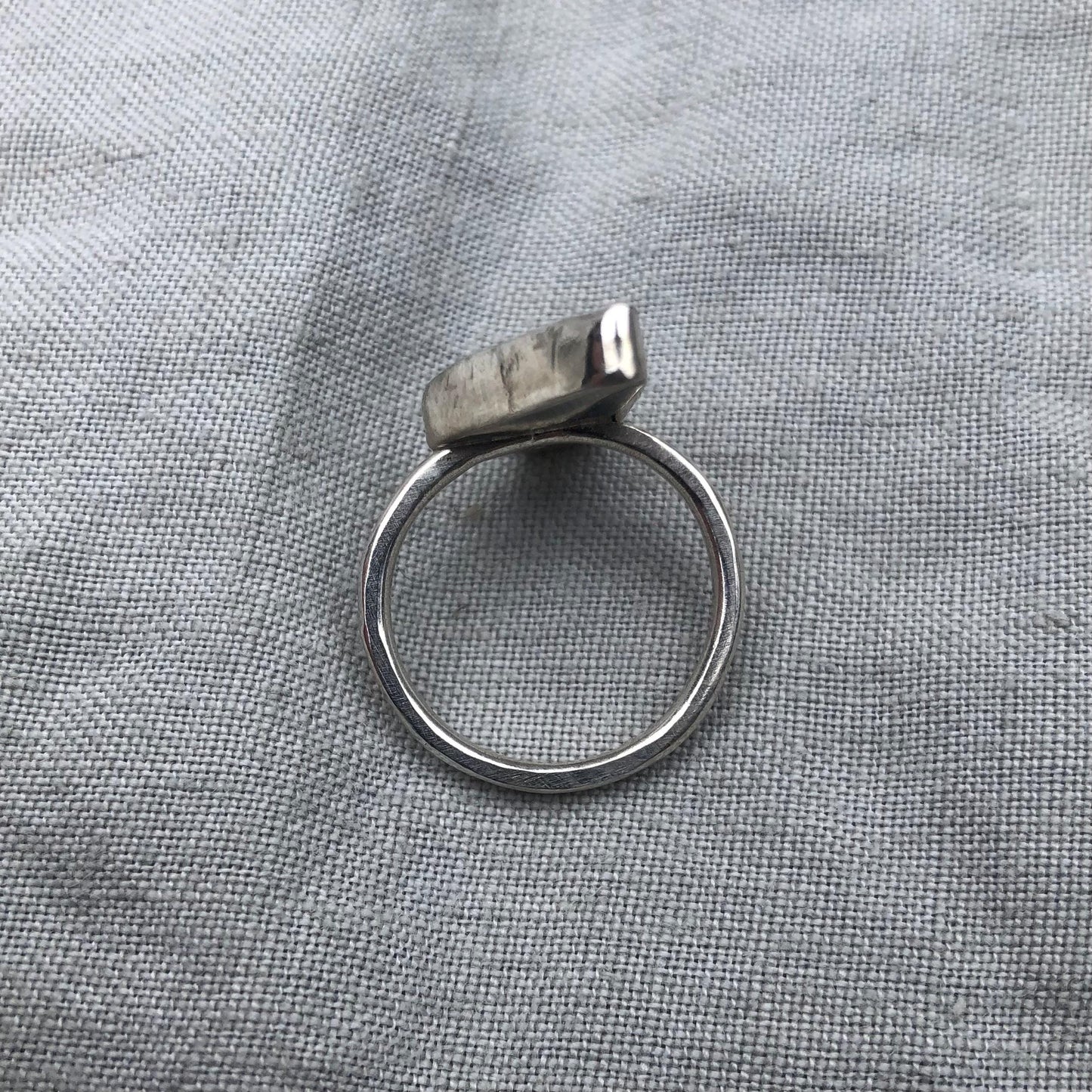 Light blue sea glass ring in argentium sterling silver // Geometric sea glass ring // Found beach glass ring // U.S. size 6 3/4