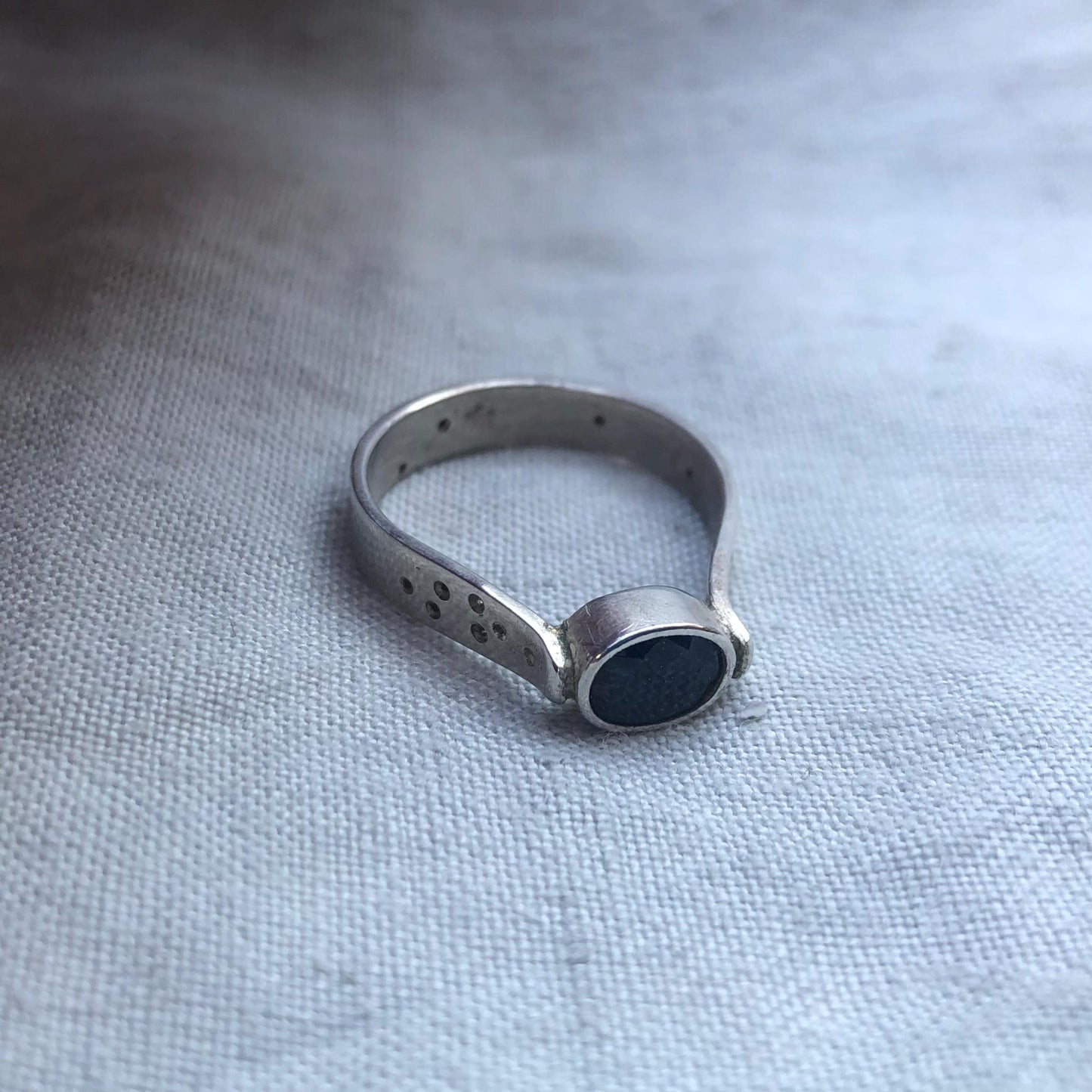 Natural earth-mined sapphire ring in argentium sterling silver // U.S. size 8 1/2 // September birthstone ring // Alternative engagement
