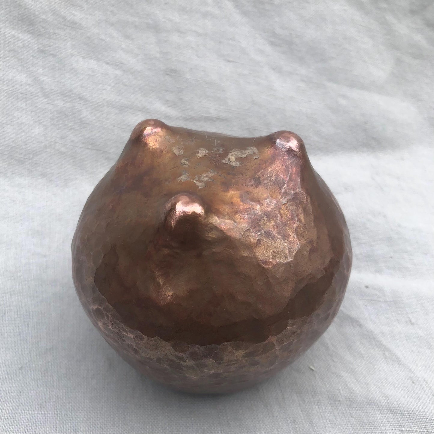 Hammered copper pot // Small hammered copper planter // Fat Pot no. 2