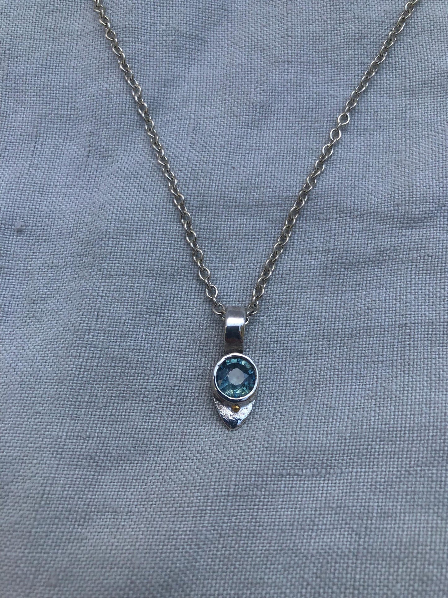 Natural earth-mined sapphire pendant with 24K gold dot in argentium sterling silver