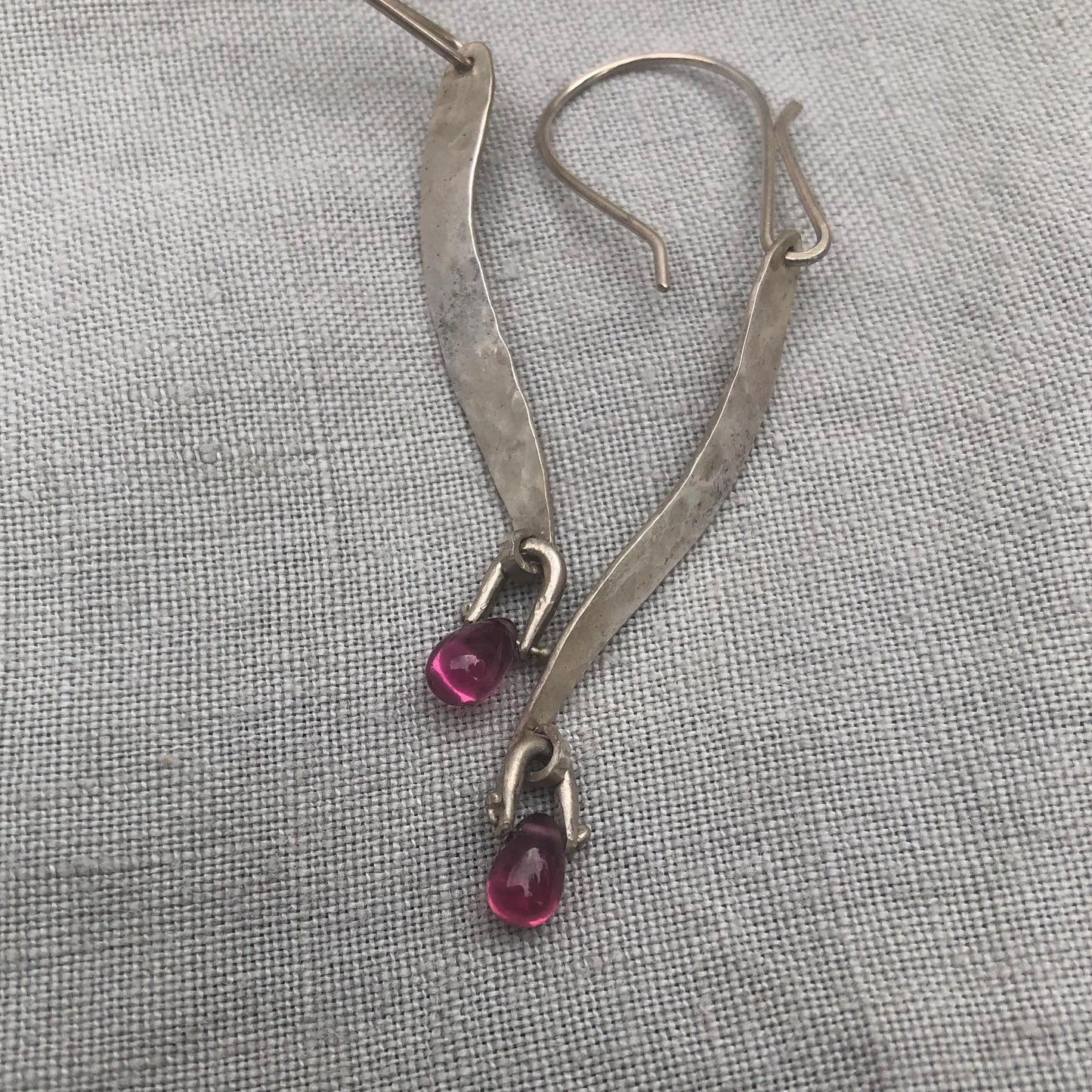 Garnet statement earrings in argentium sterling silver // Rhodolite garnet earrings