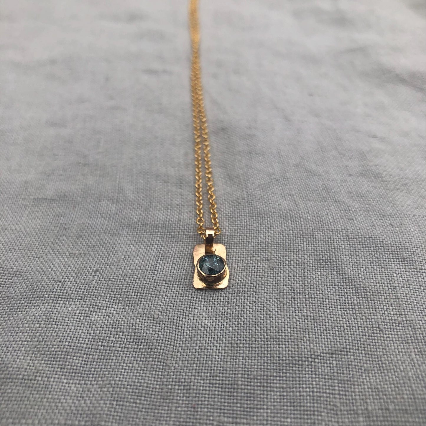 Solid gold blue sapphire pendant // Natural earth-mined sapphire pendant