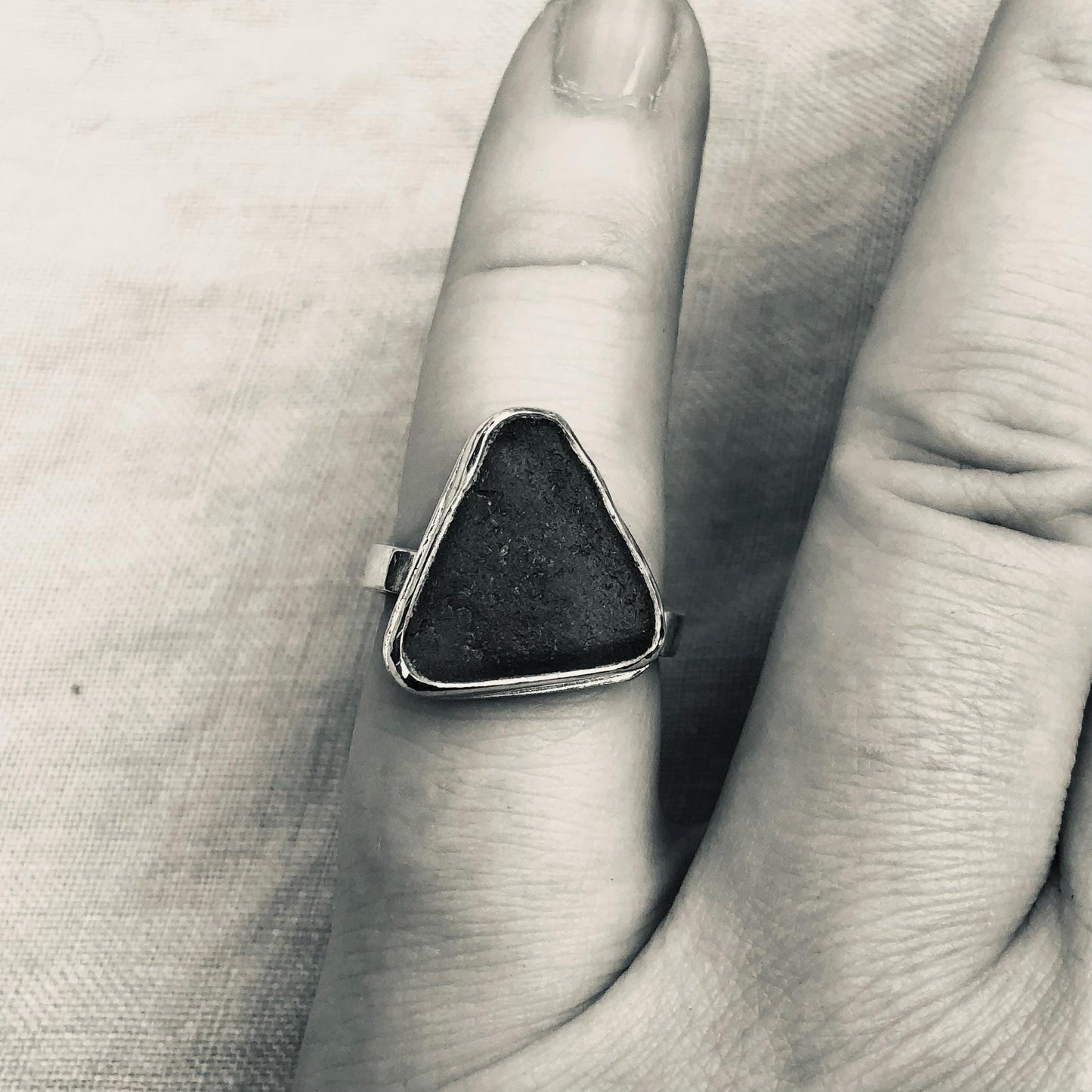 Blue sea glass ring in argentium sterling silver // Found beach glass ring with a contoured band // U.S. size 5