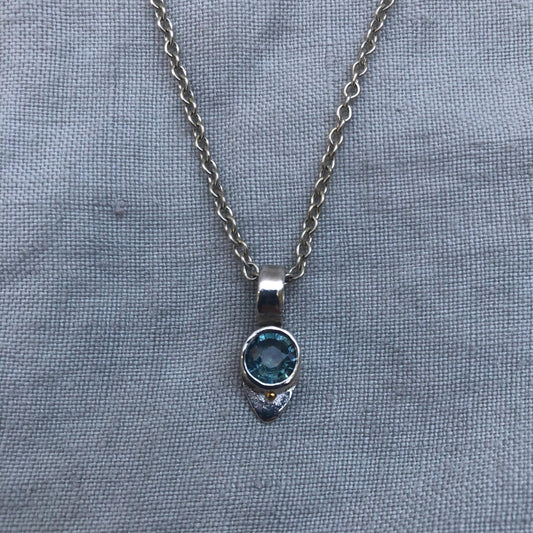 Natural earth-mined sapphire pendant with 24K gold dot in argentium sterling silver