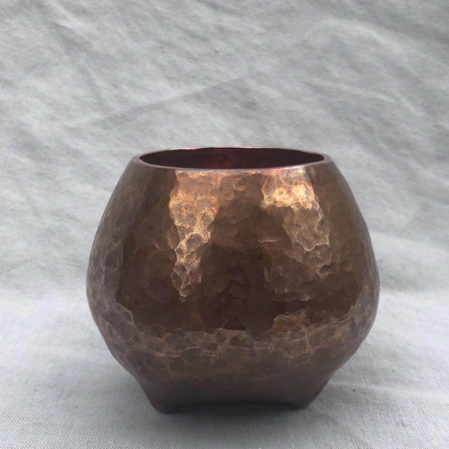 Hammered copper pot // Small hammered copper planter // Fat Pot no. 2