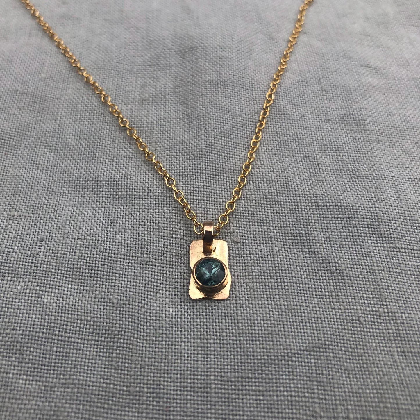 Solid gold blue sapphire pendant // Natural earth-mined sapphire pendant
