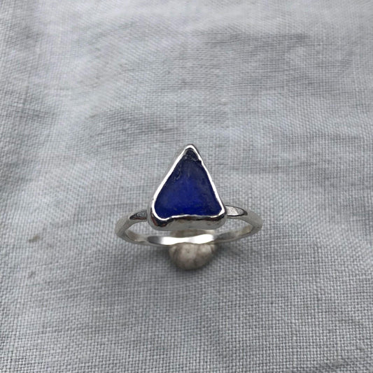 Electric blue sea glass ring in argentium sterling silver // Found beach glass ring // U.S. size 7 1/2
