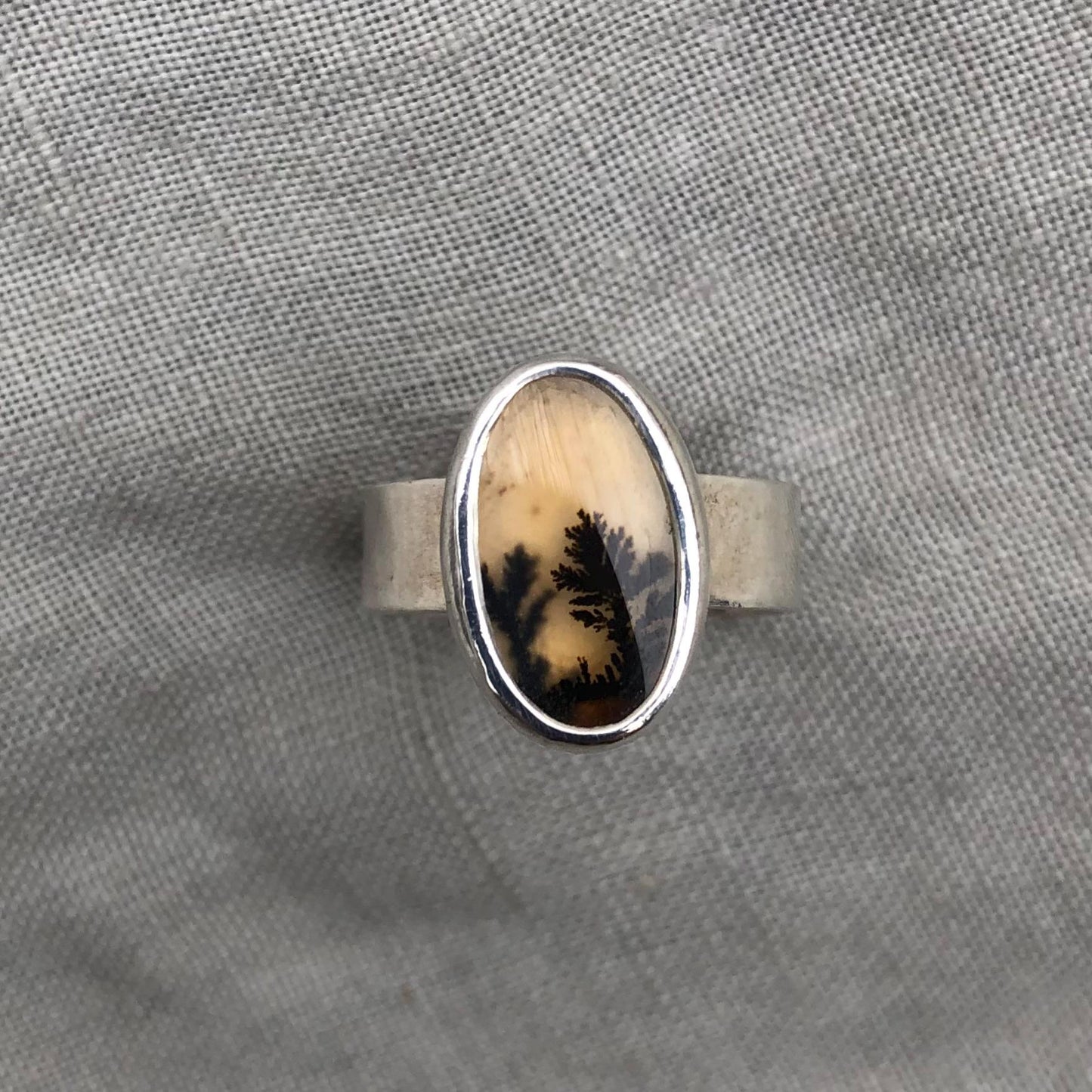 Dendritic agate ring in argentium sterling silver, size 7 1/4