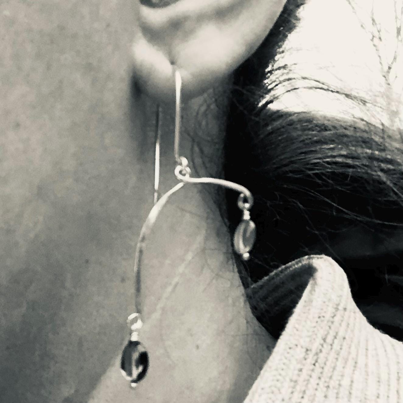 Kinetic sculptural pink tourmaline earrings in argentium sterling silver // Pink tourmaline Calder earrings