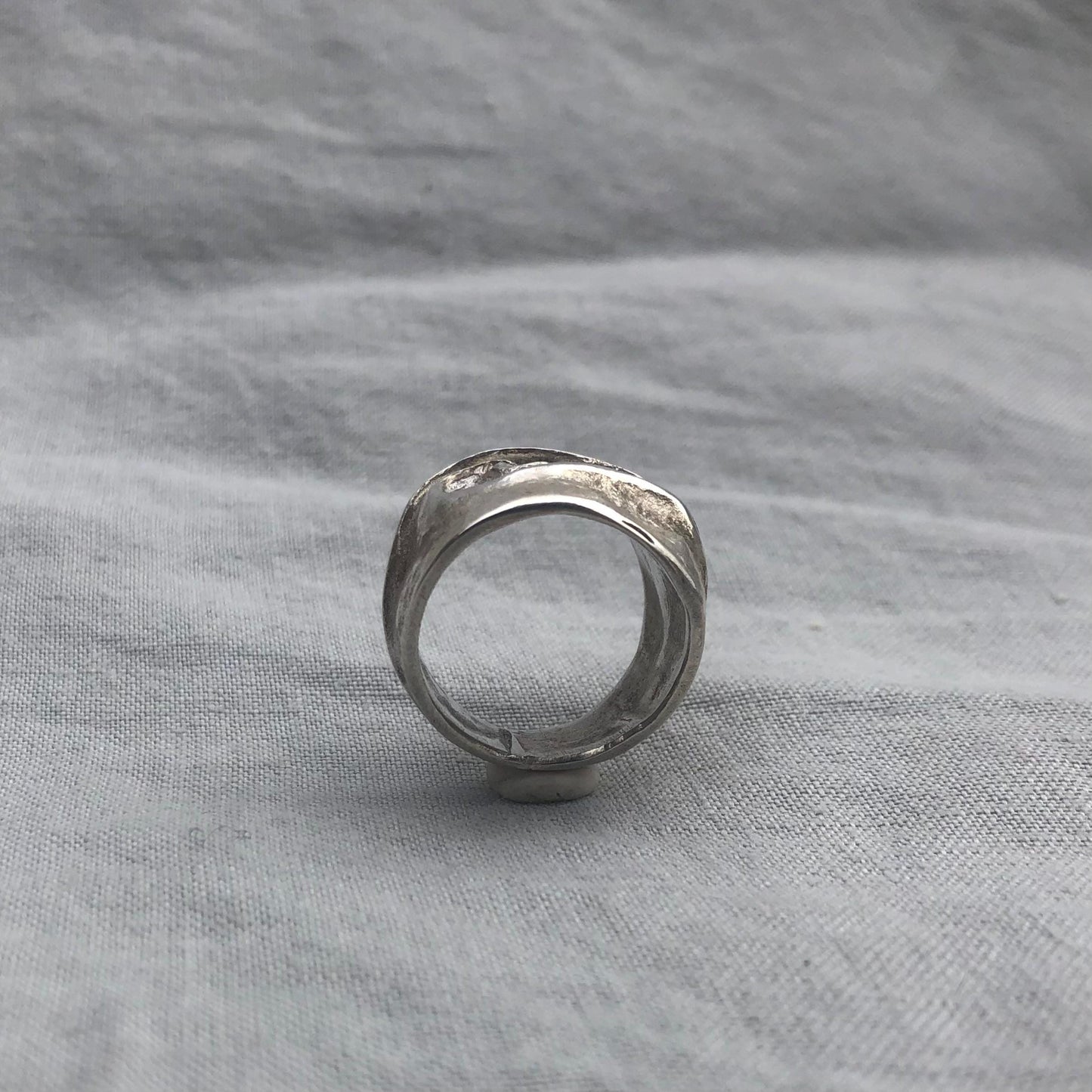 Statement ring in argentium sterling silver // U.S. size 9 1/2-10 // Wave ring // Chasing and repousse